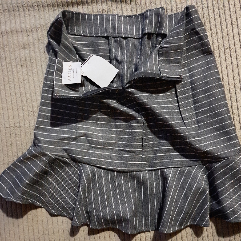 Sz Sml Girls Skirt